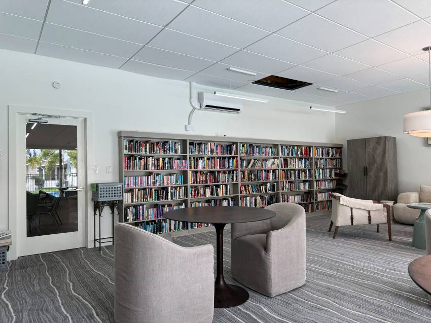 3 Date Ave a Bradenton, FL Mobile or Manufactured Home for Sale